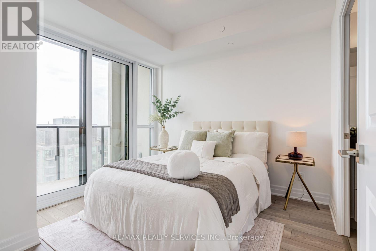 #3507 36 ELM DRIVE - Image 25