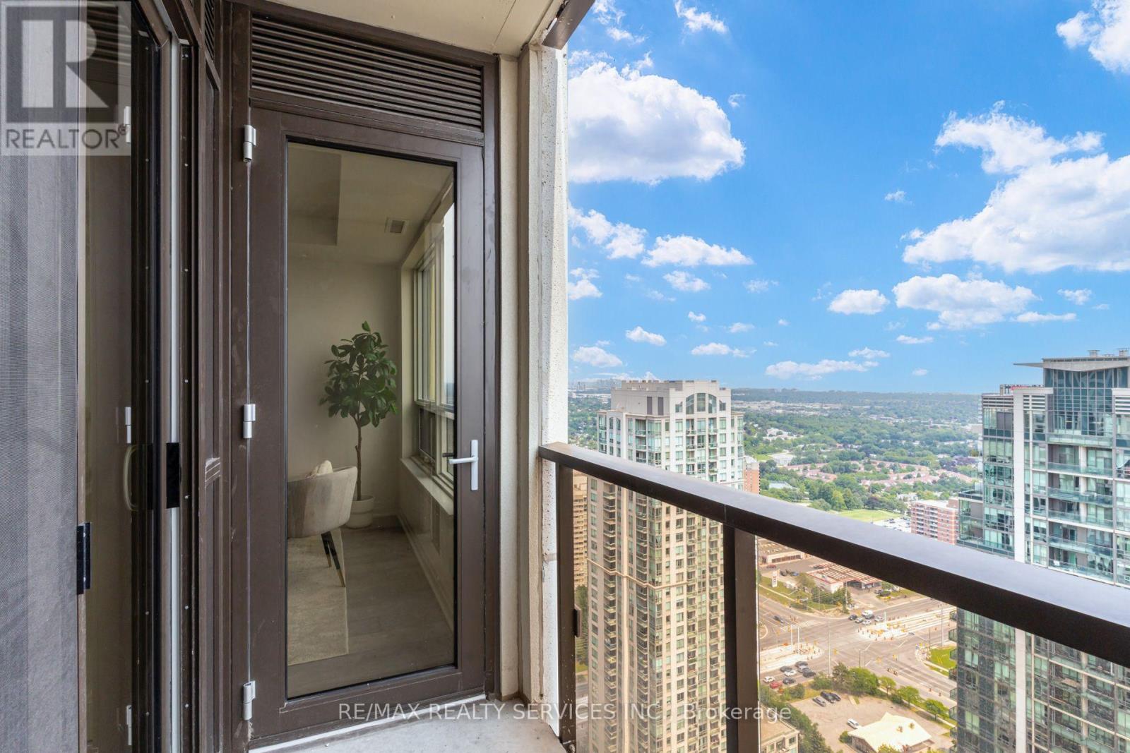 #3507 36 ELM DRIVE - Image 33
