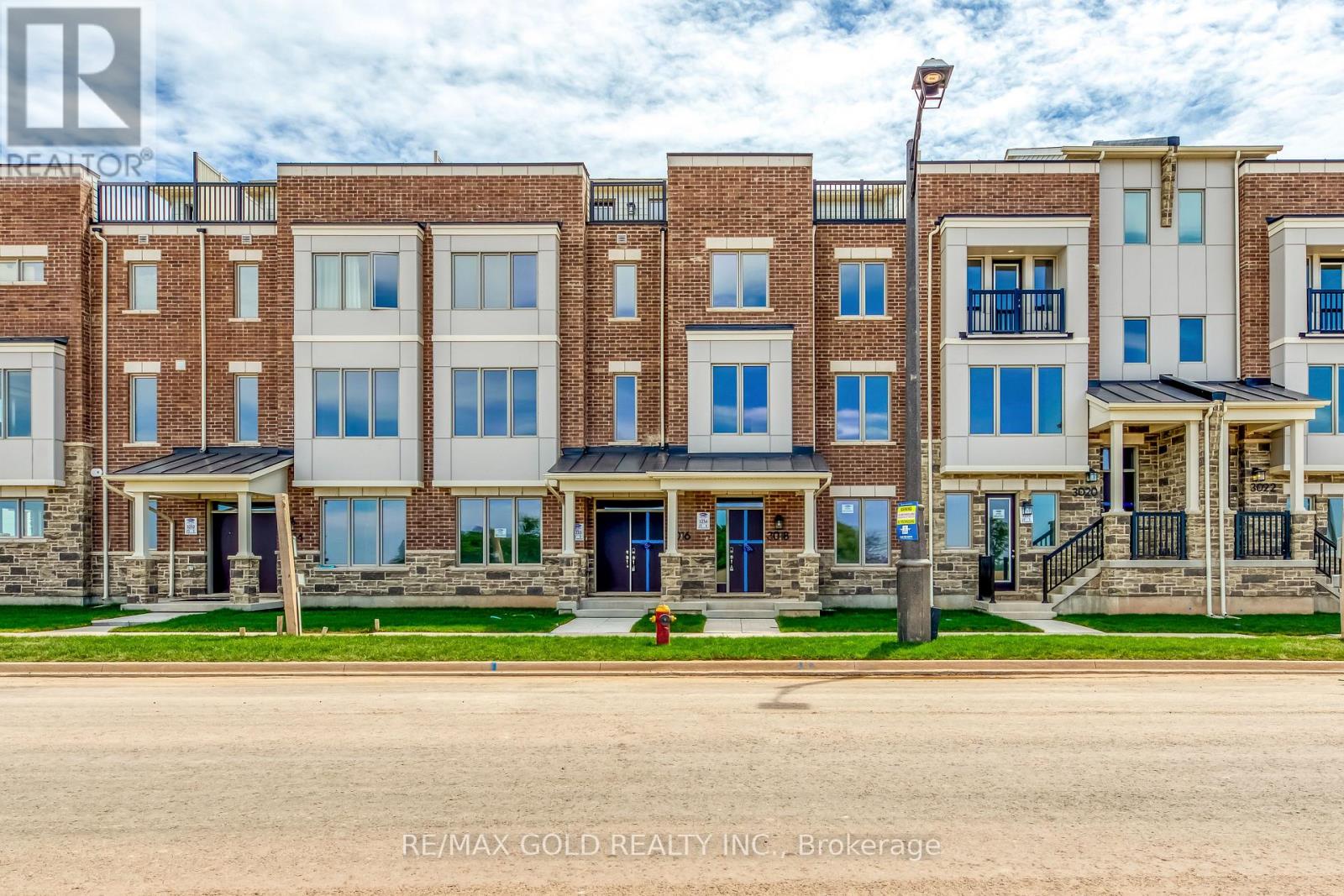 Photo of 3018 John McKay Boulevard
