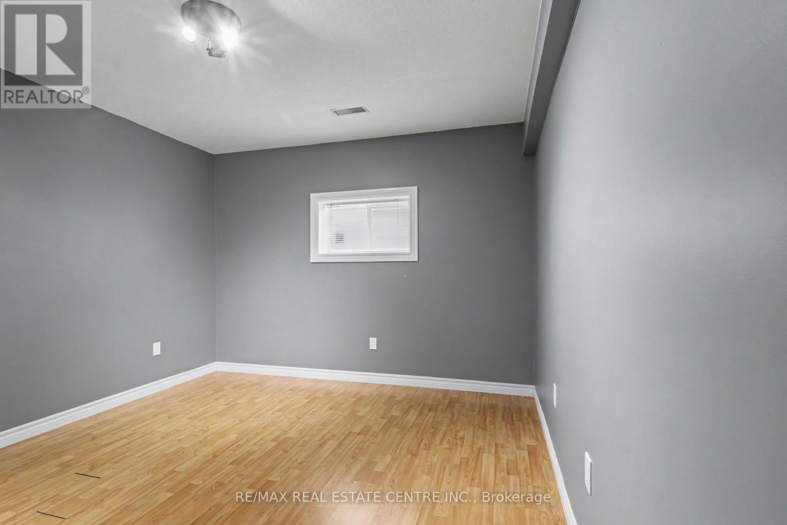 183 TAYLOR AVENUE - 35