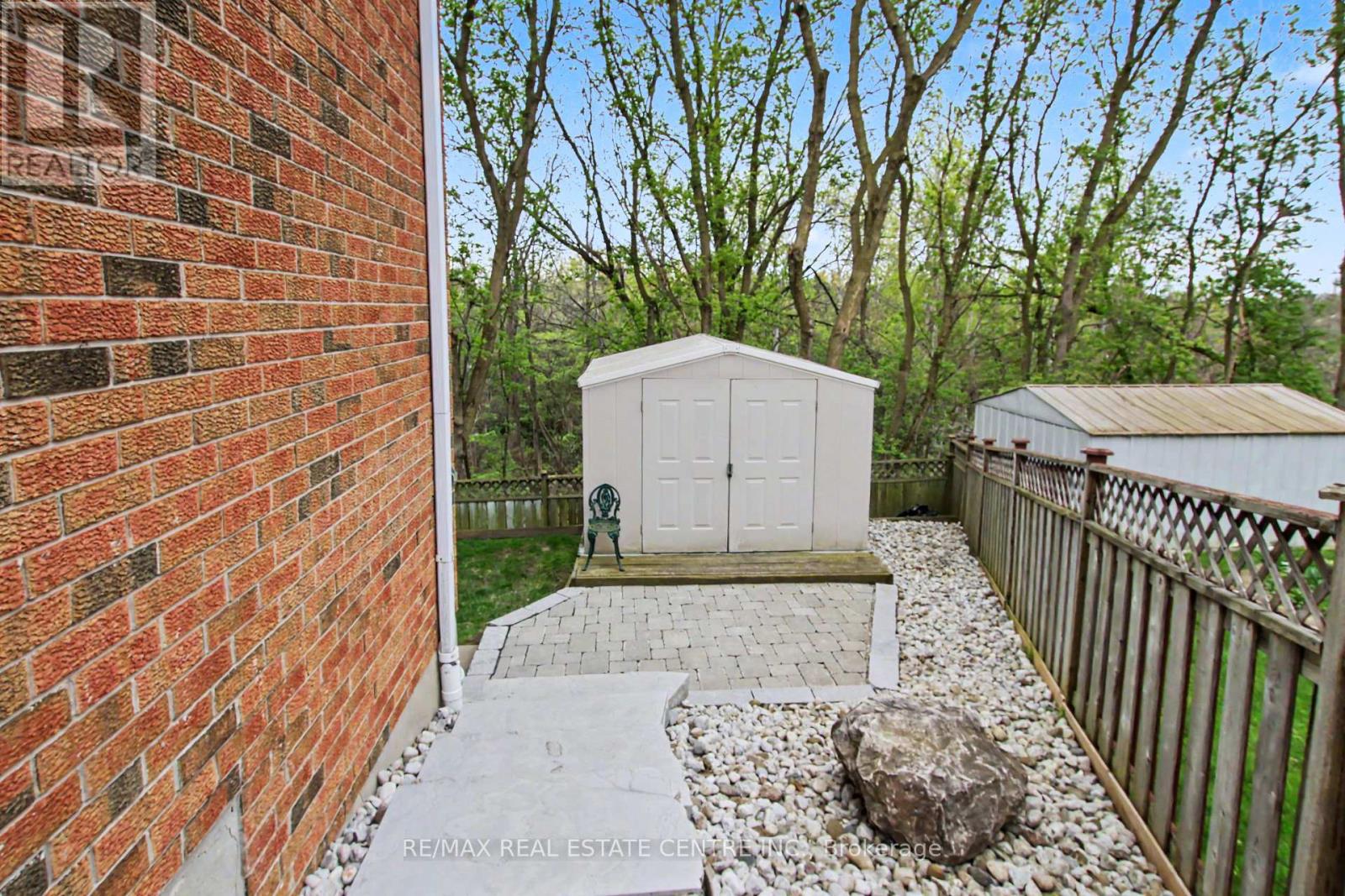 183 TAYLOR AVENUE - 41