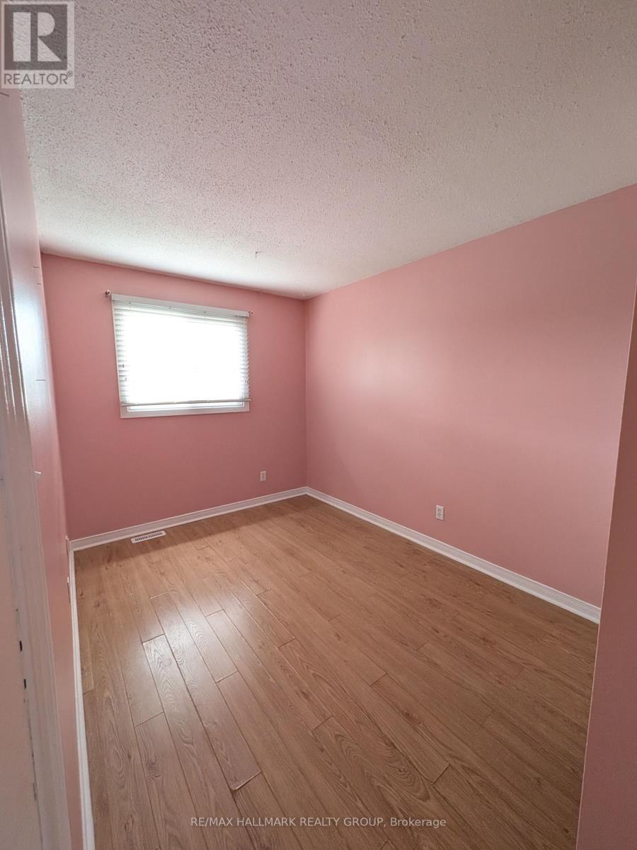 3 Bed, 2 Bath House for Sale in Ottawa – 119 TEAL CRESCENT, Ottawa – MLS# X12909342 - Image 21
