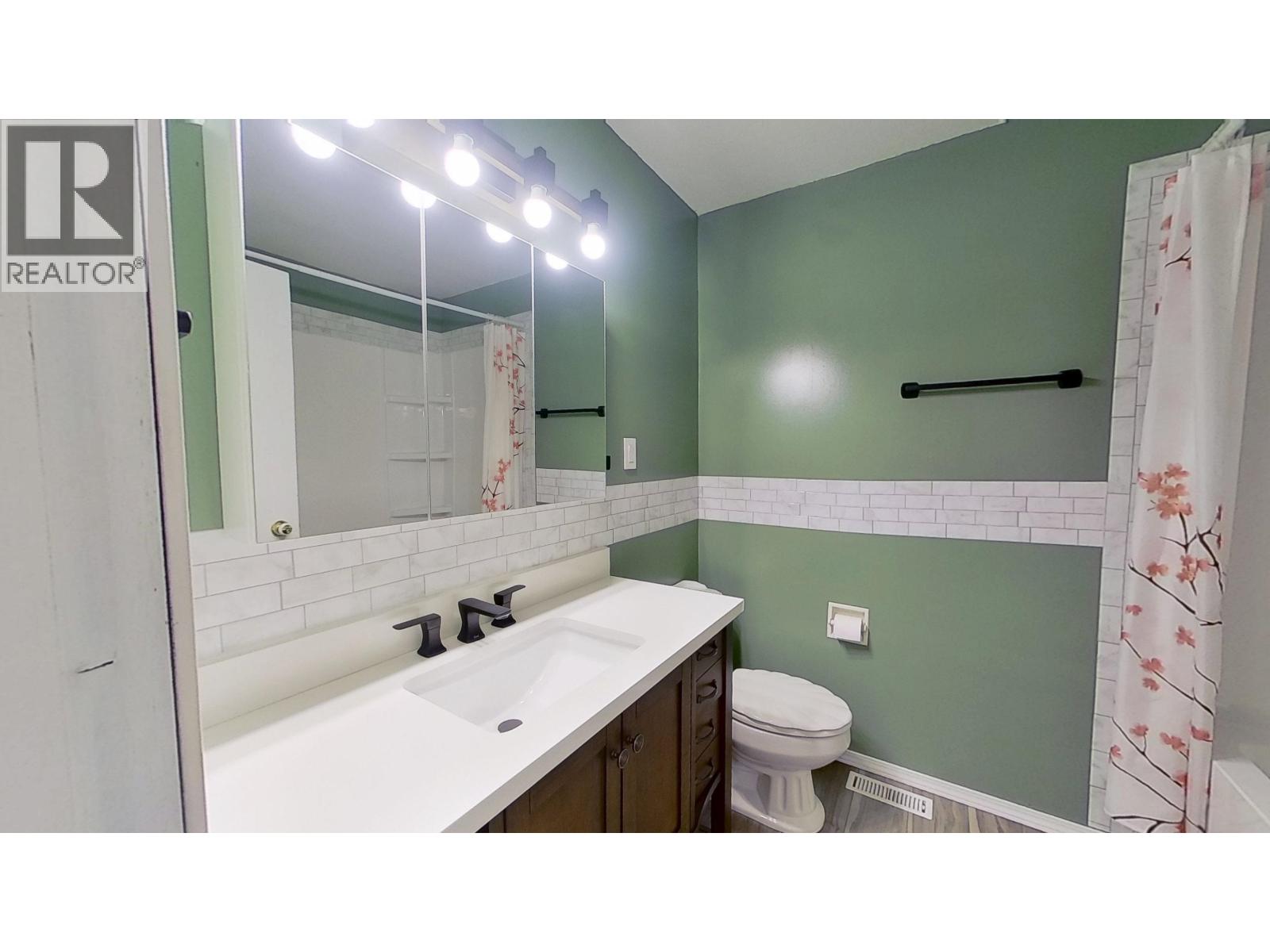 13091 277 ROAD - Image 19