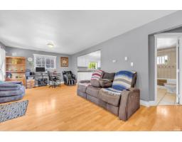 12587 113 Avenue, Surrey, BC V3V3M1 Photo 12