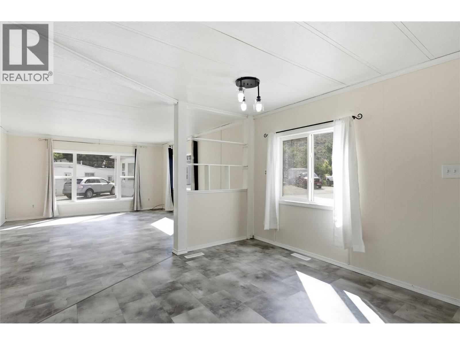 #20 1000 Mesa Vista Court - 13