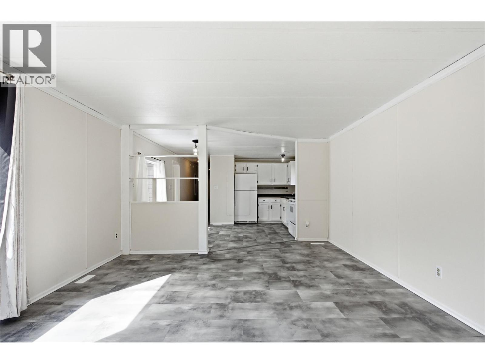 #20 1000 Mesa Vista Court - 17
