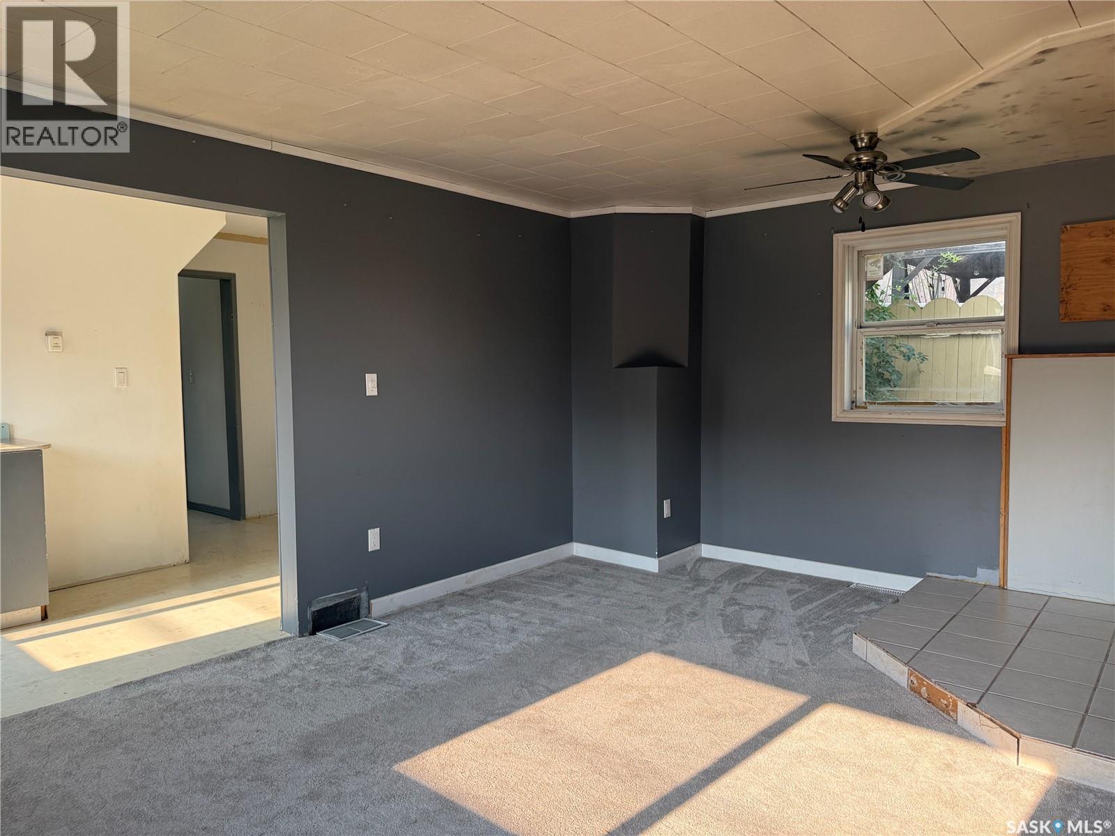 25 Home STREET W - Image 14