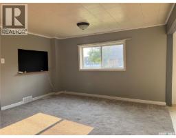 25 Home Street W, Moose Jaw, SK S6H4X2 Photo 16