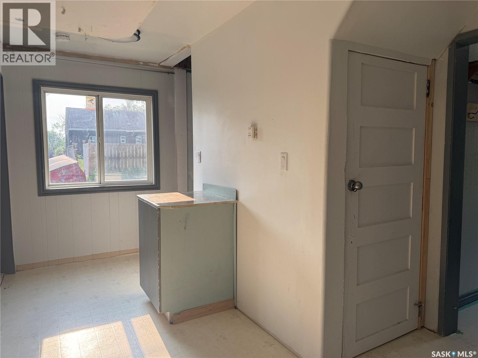 25 Home STREET W - Image 20