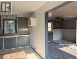 25 Home Street W, Moose Jaw, SK S6H4X2 Photo 18