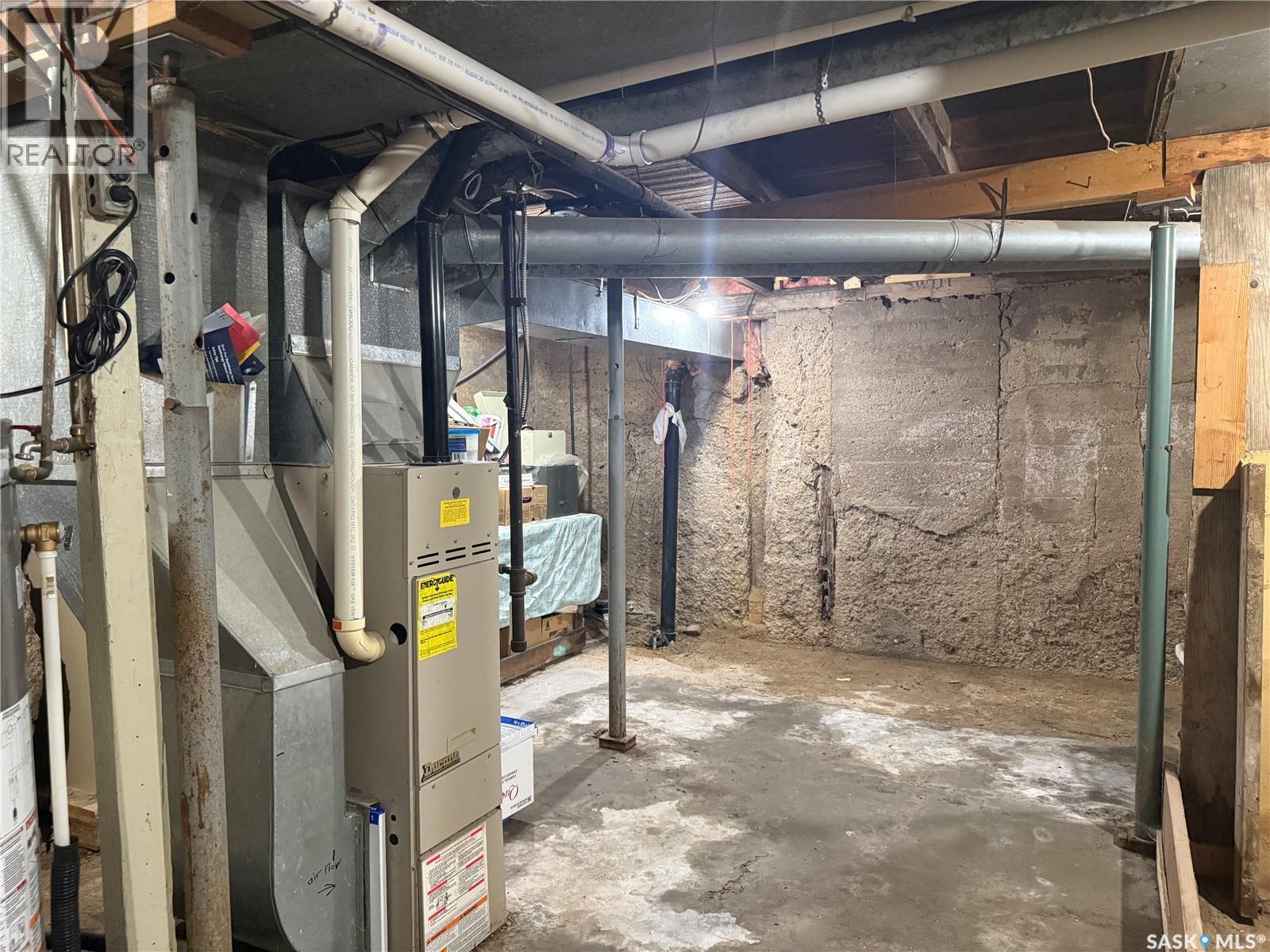 25 Home STREET W - Image 37