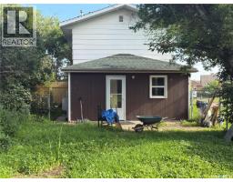 25 Home Street W, Moose Jaw, SK S6H4X2 Photo 45