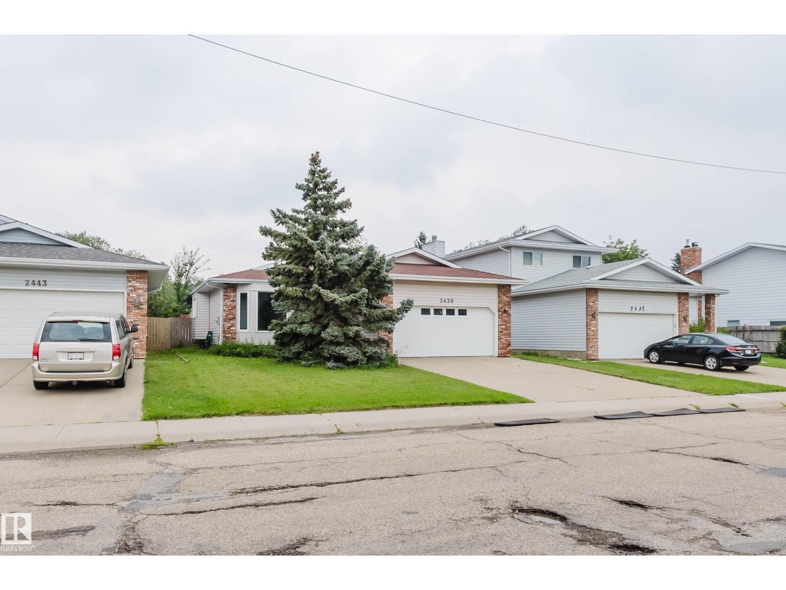 2439 112 ST NW, Blue Quill, Edmonton photo 2