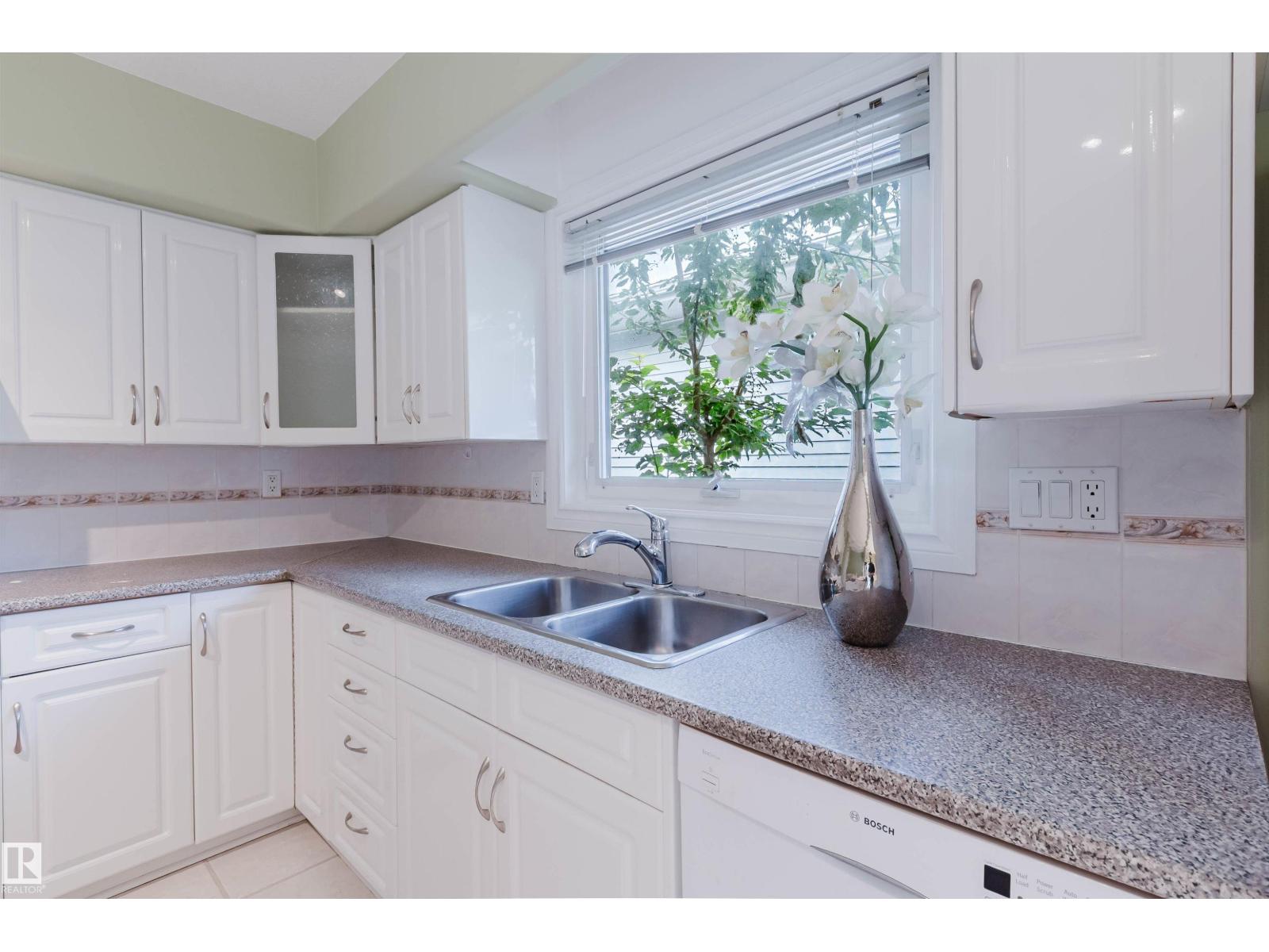 2439 112 ST NW - 33