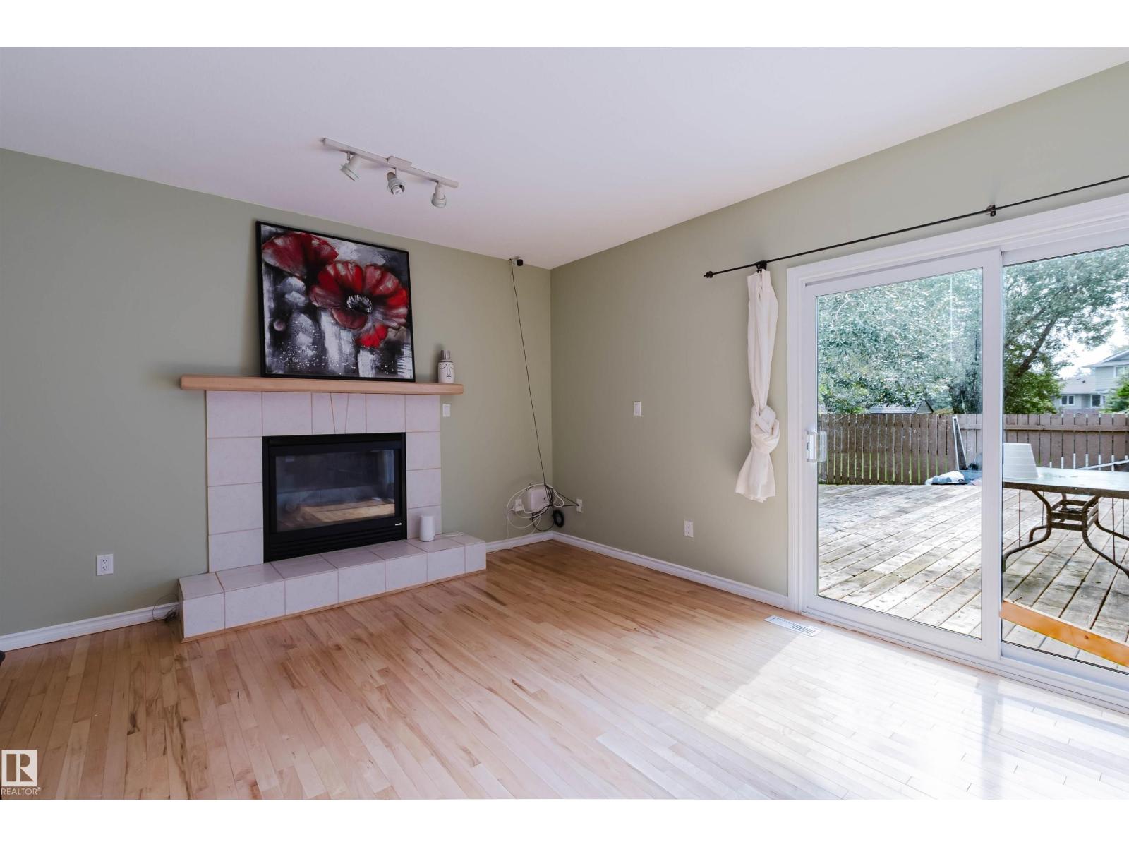 2439 112 ST NW - 34