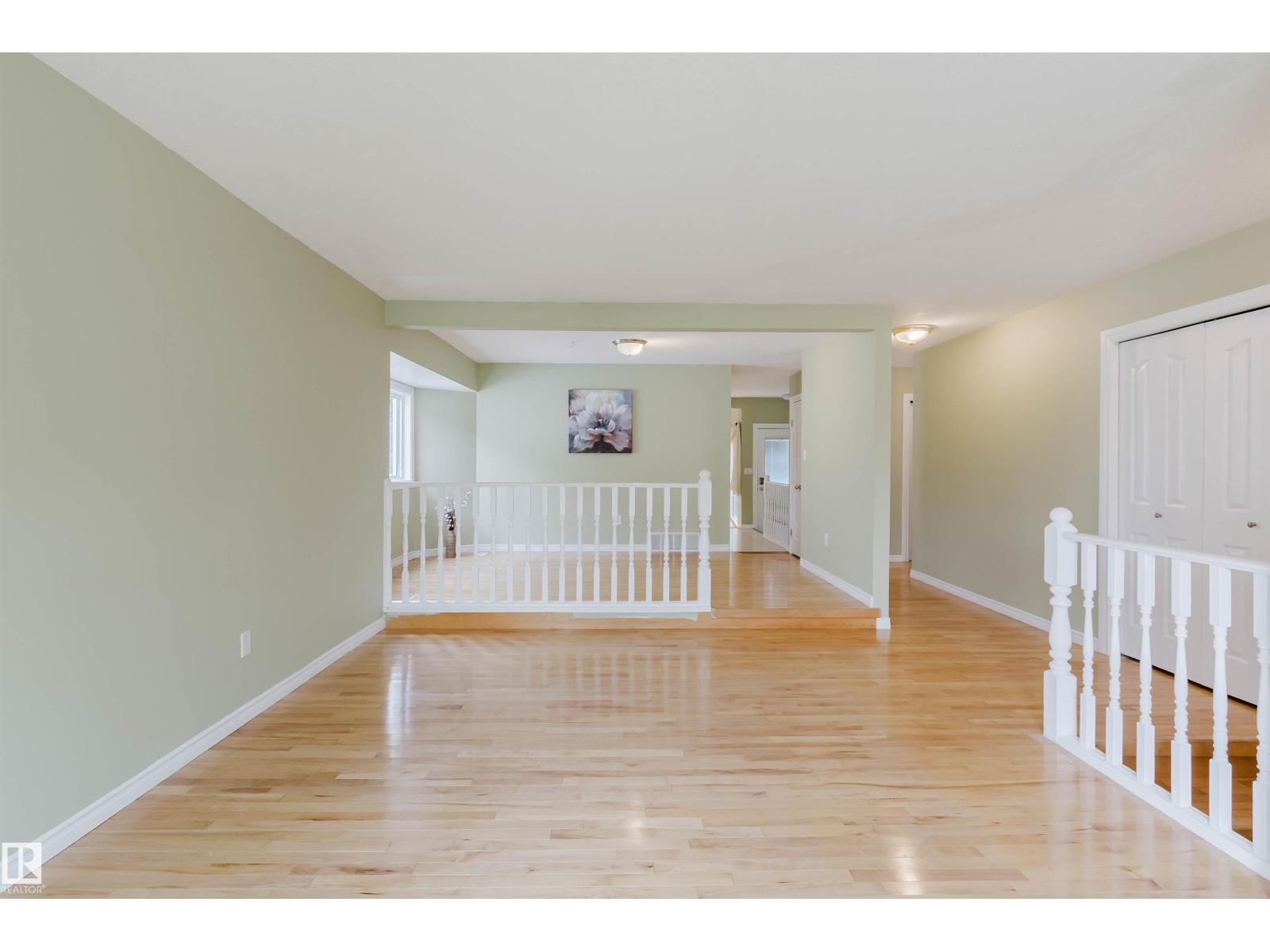 2439 112 ST NW - 9