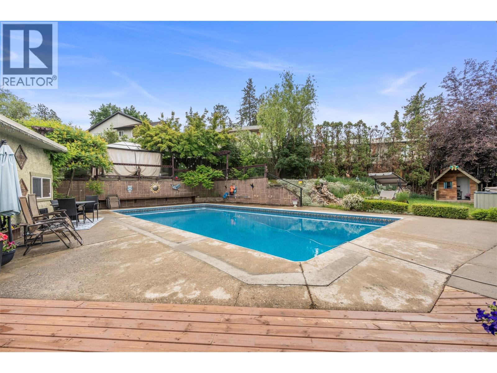4105 Pleasant Valley Road