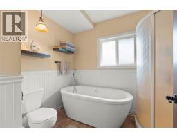 4105 Pleasant Valley Road, Vernon, BC V1T4M1 Photo 46