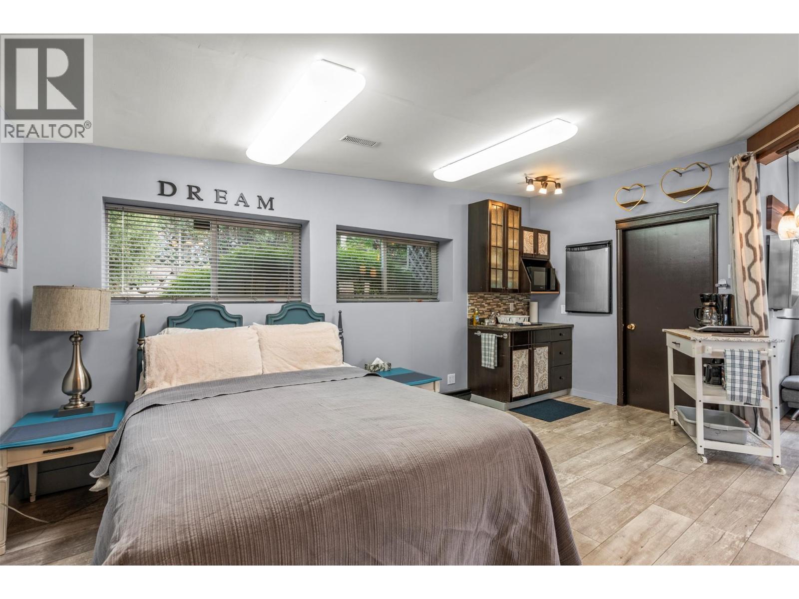 4105 Pleasant Valley Road - Image 22