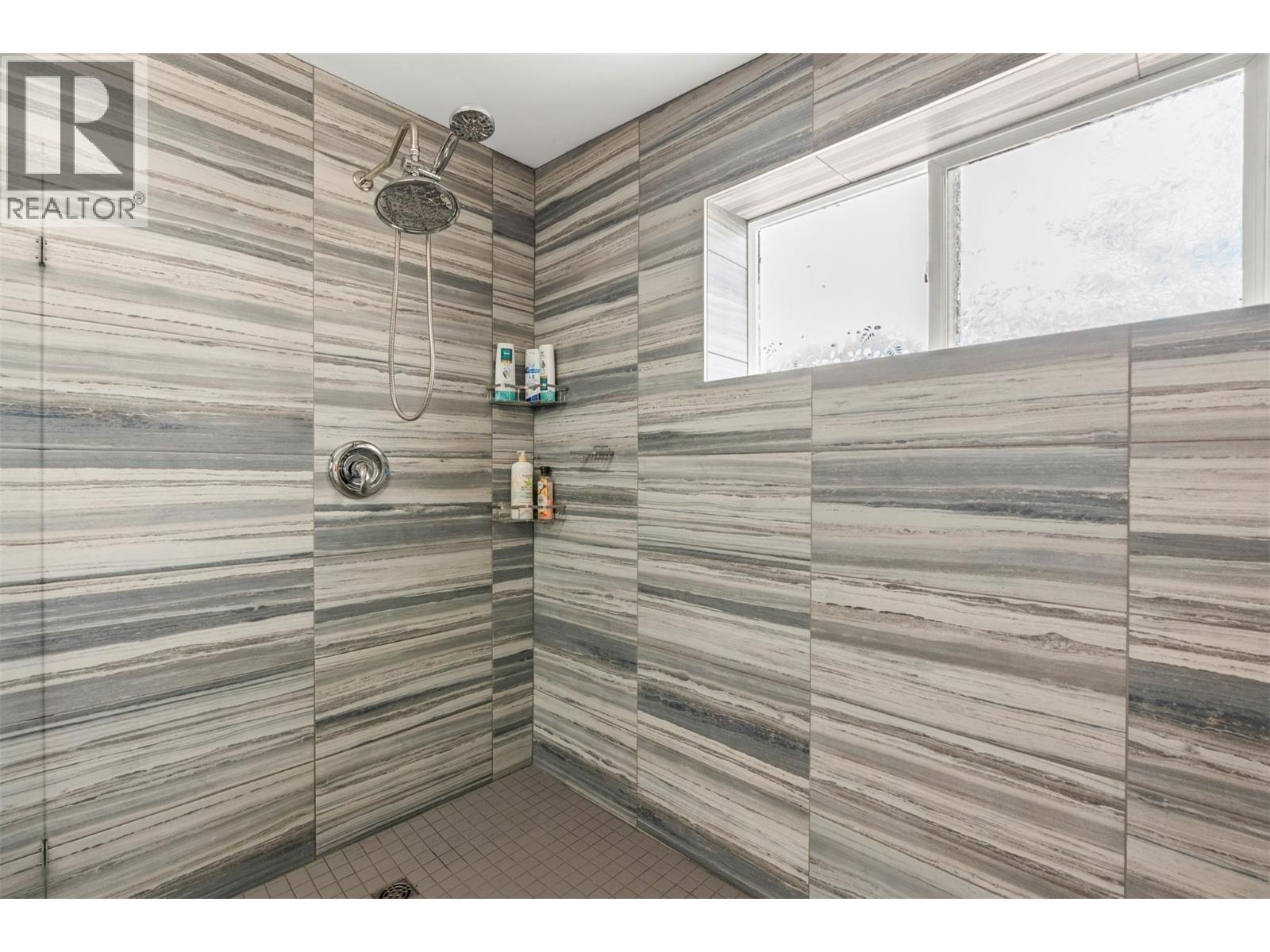 4105 Pleasant Valley Road - Image 25