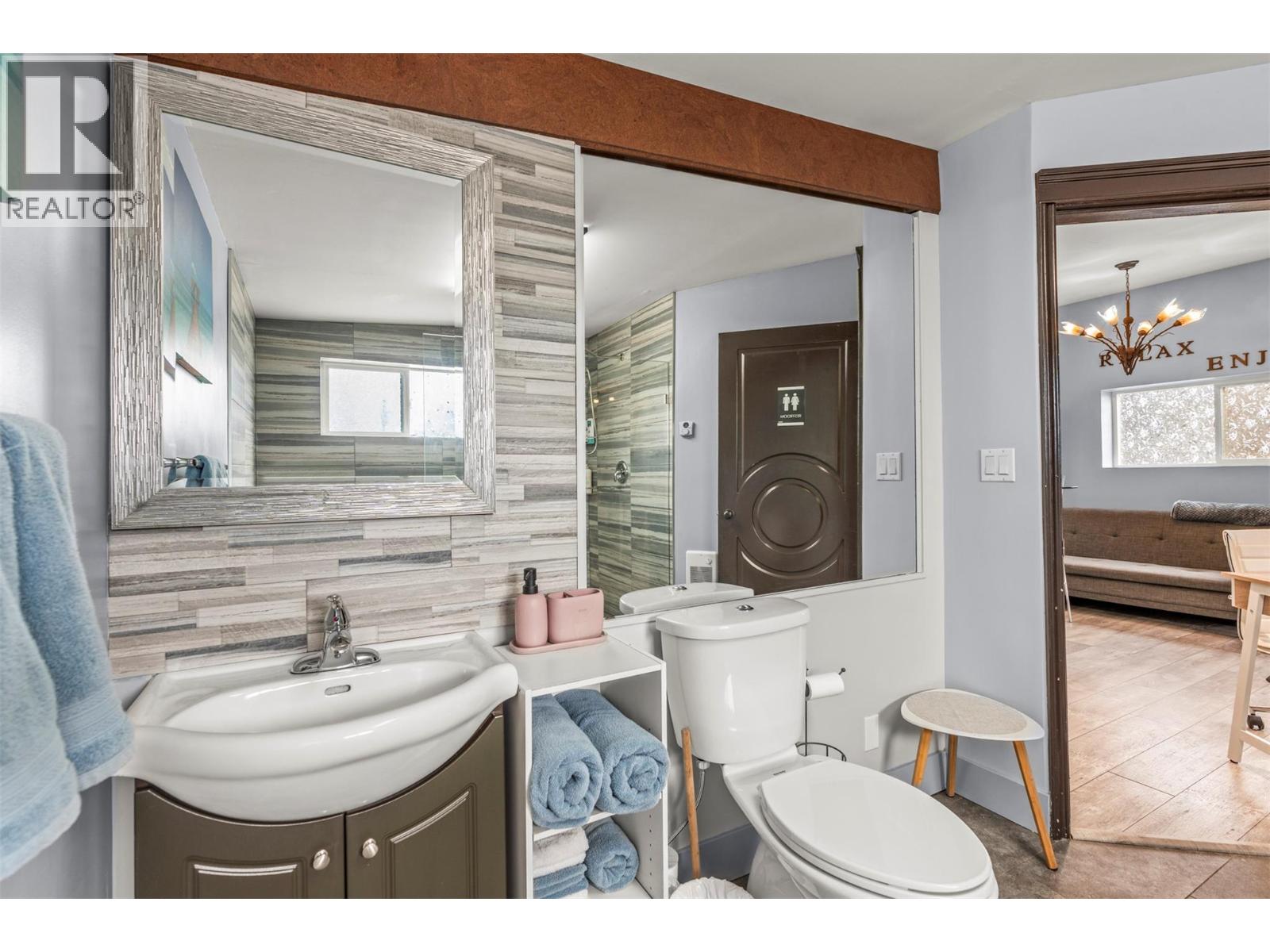 4105 Pleasant Valley Road - 26