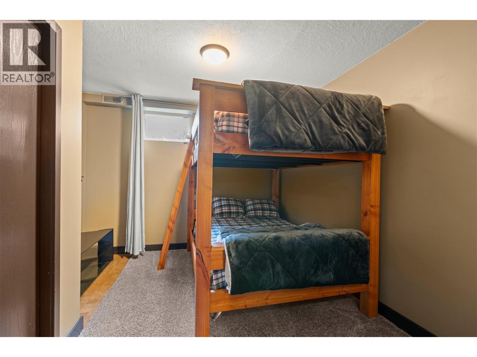 4105 Pleasant Valley Road - Image 53