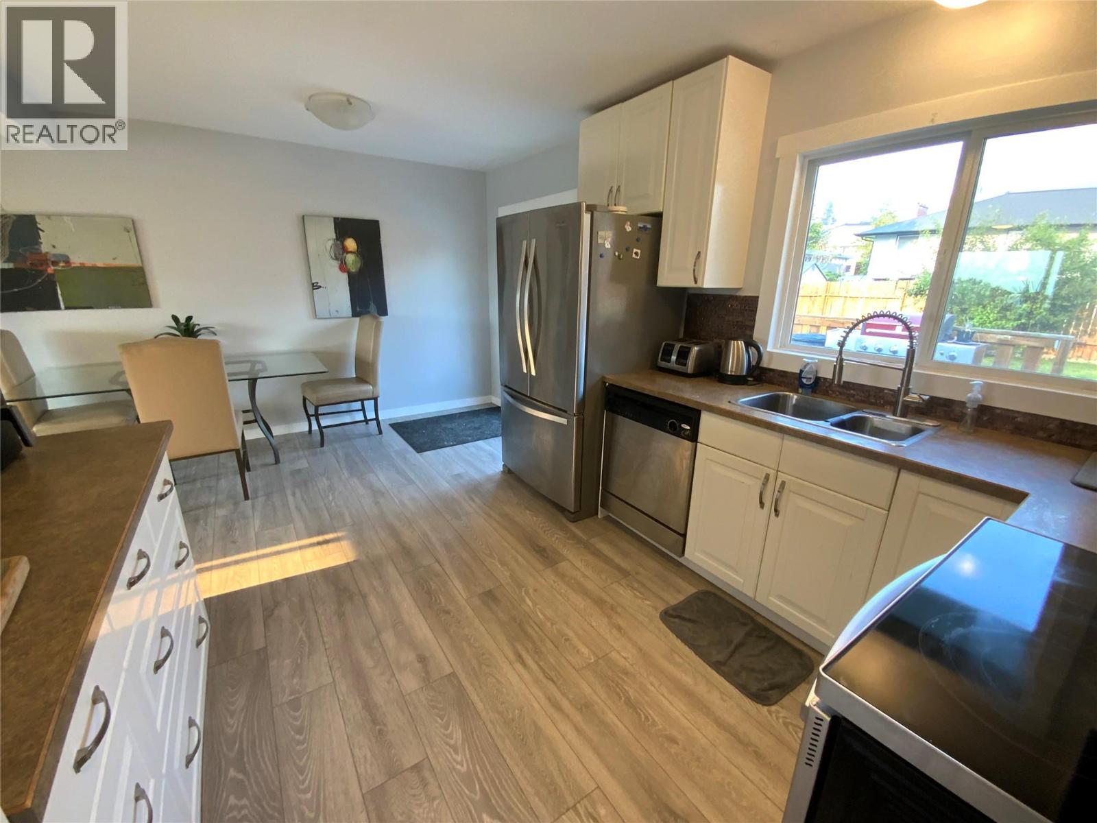 1134 WOODLANDS Drive - 11