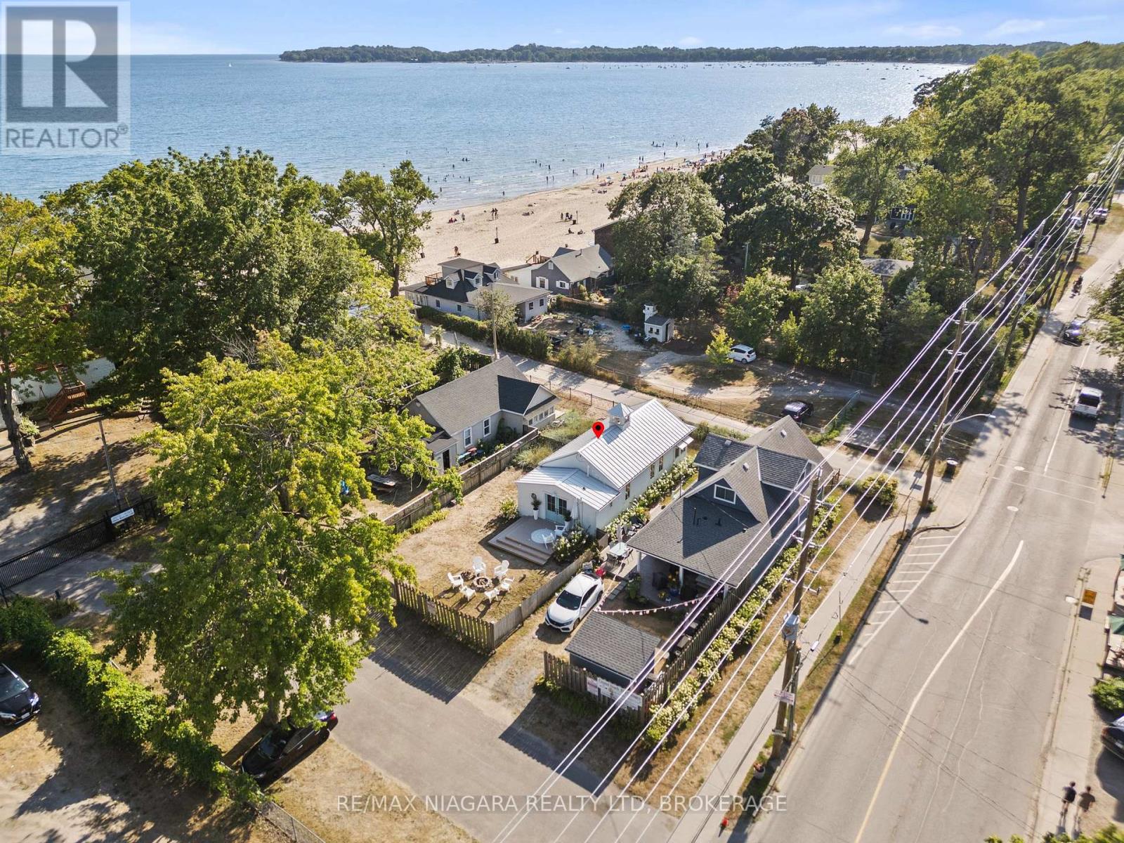 436 ASHWOOD AVENUE - 1
