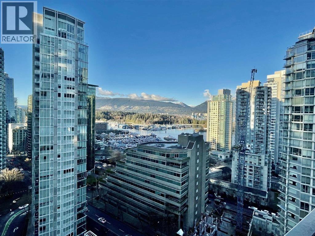 1703 1211 MELVILLE STREET, Vancouver
