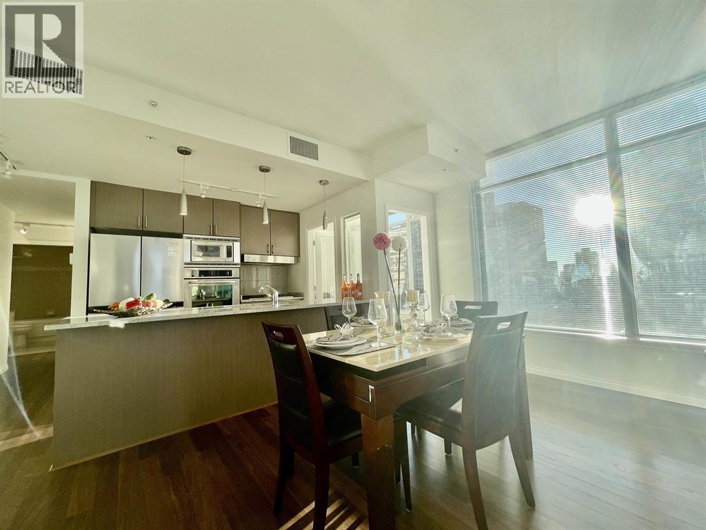 1703 1211 MELVILLE STREET, Vancouver