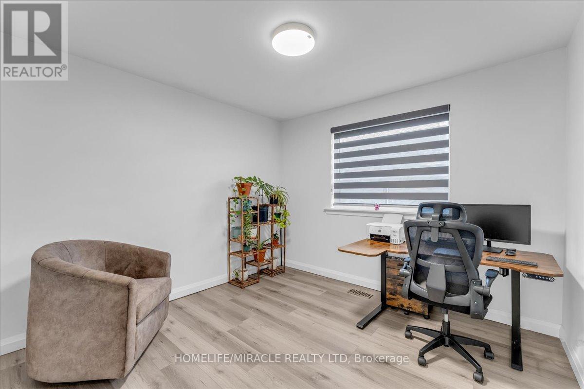 1238 PHARMACY AVENUE - 15