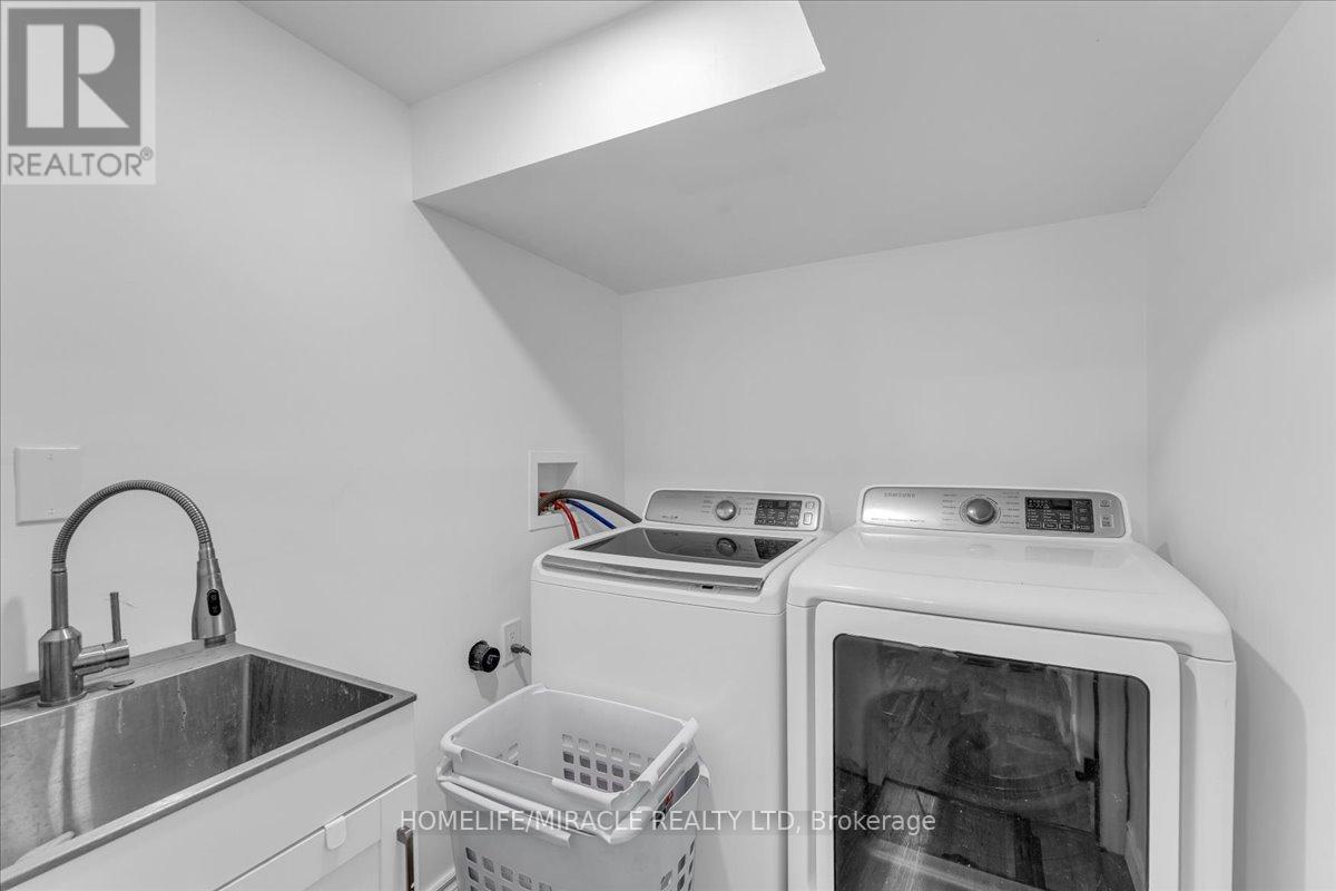 1238 PHARMACY AVENUE - 19