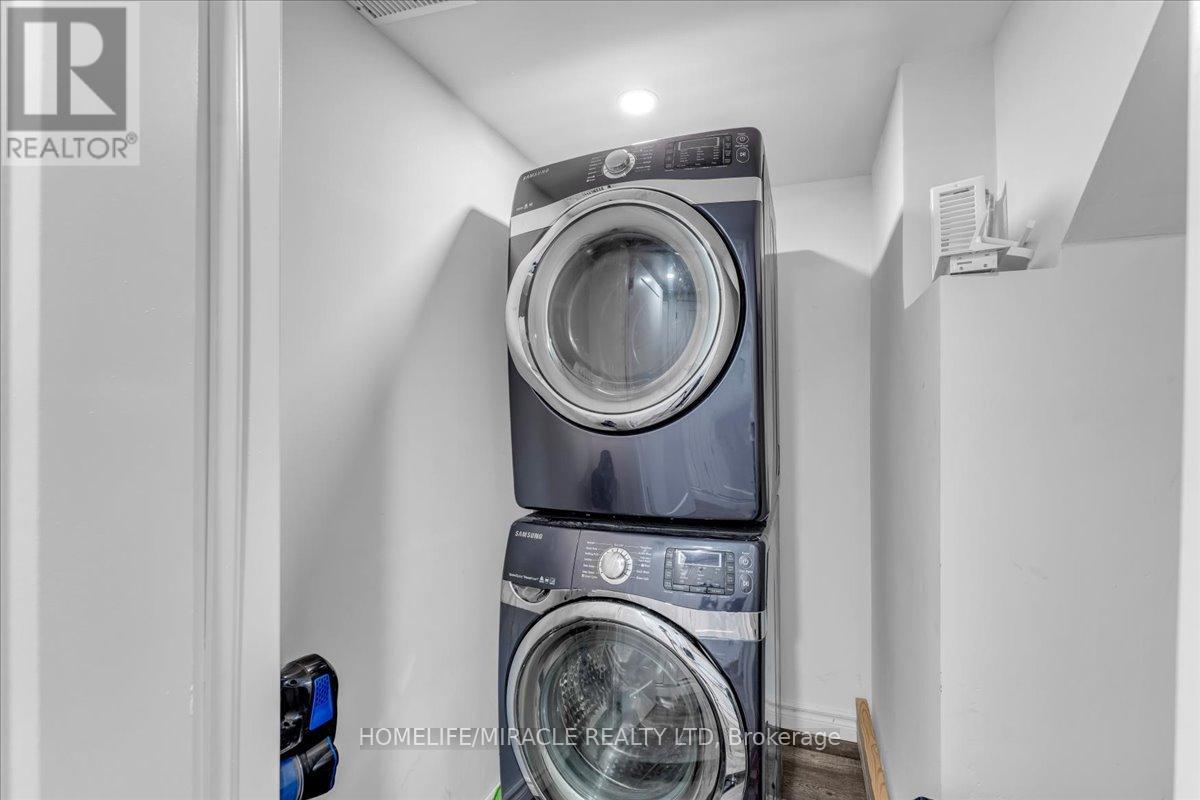 1238 PHARMACY AVENUE - 22