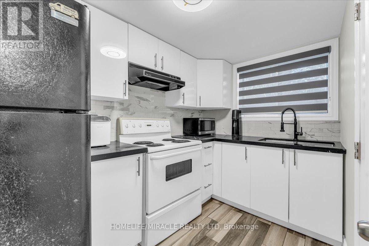 1238 PHARMACY AVENUE - 27