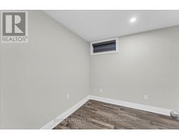 1238 Pharmacy Avenue, Toronto, ON M1R2H9 Photo 26