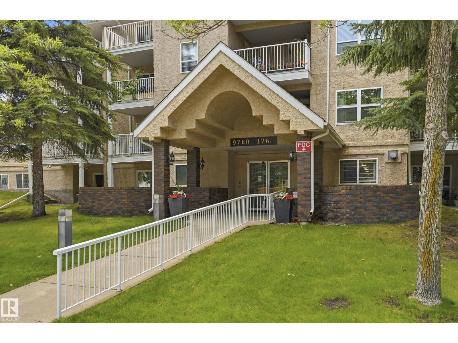 #208 9760 176 ST NW, Terra Losa, Edmonton photo 1
