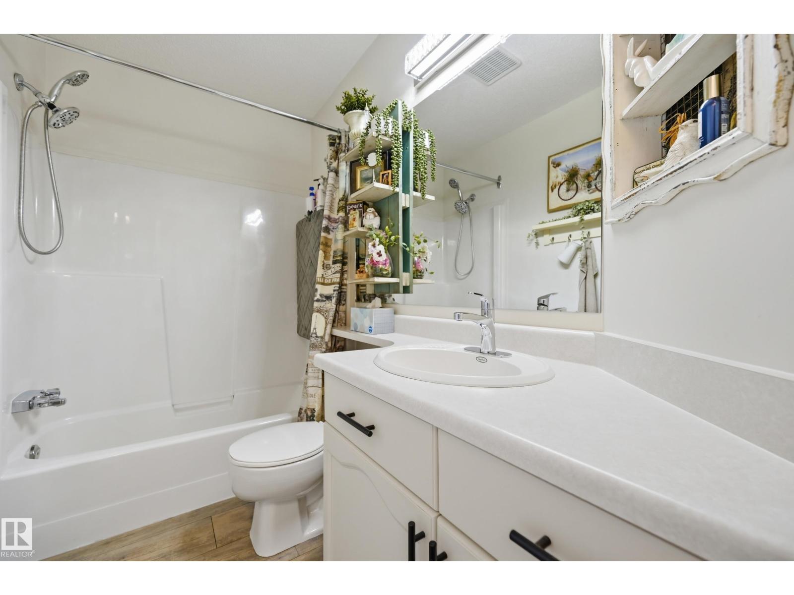 #208 9760 176 ST NW - 22