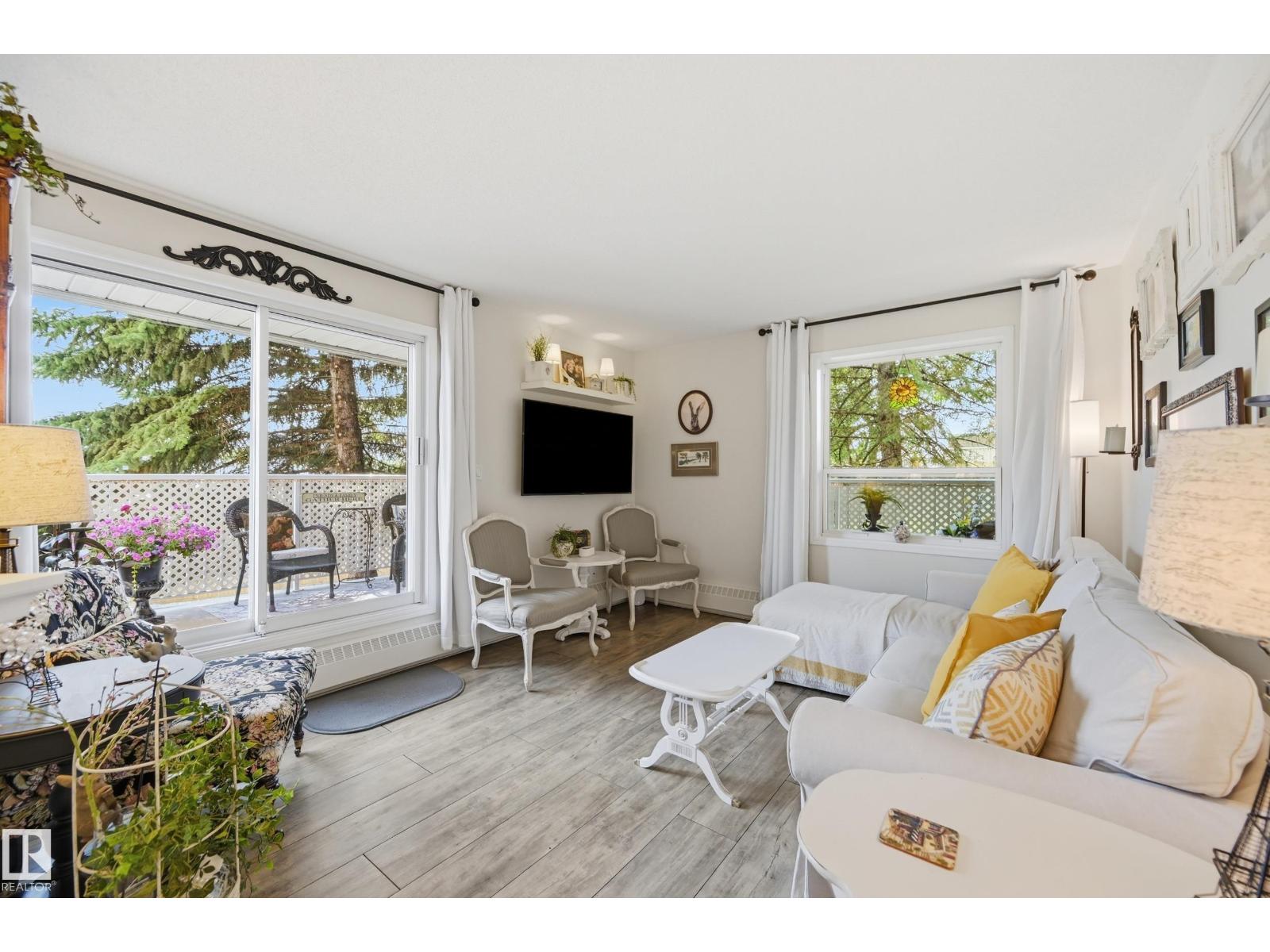 #208 9760 176 ST NW - 4