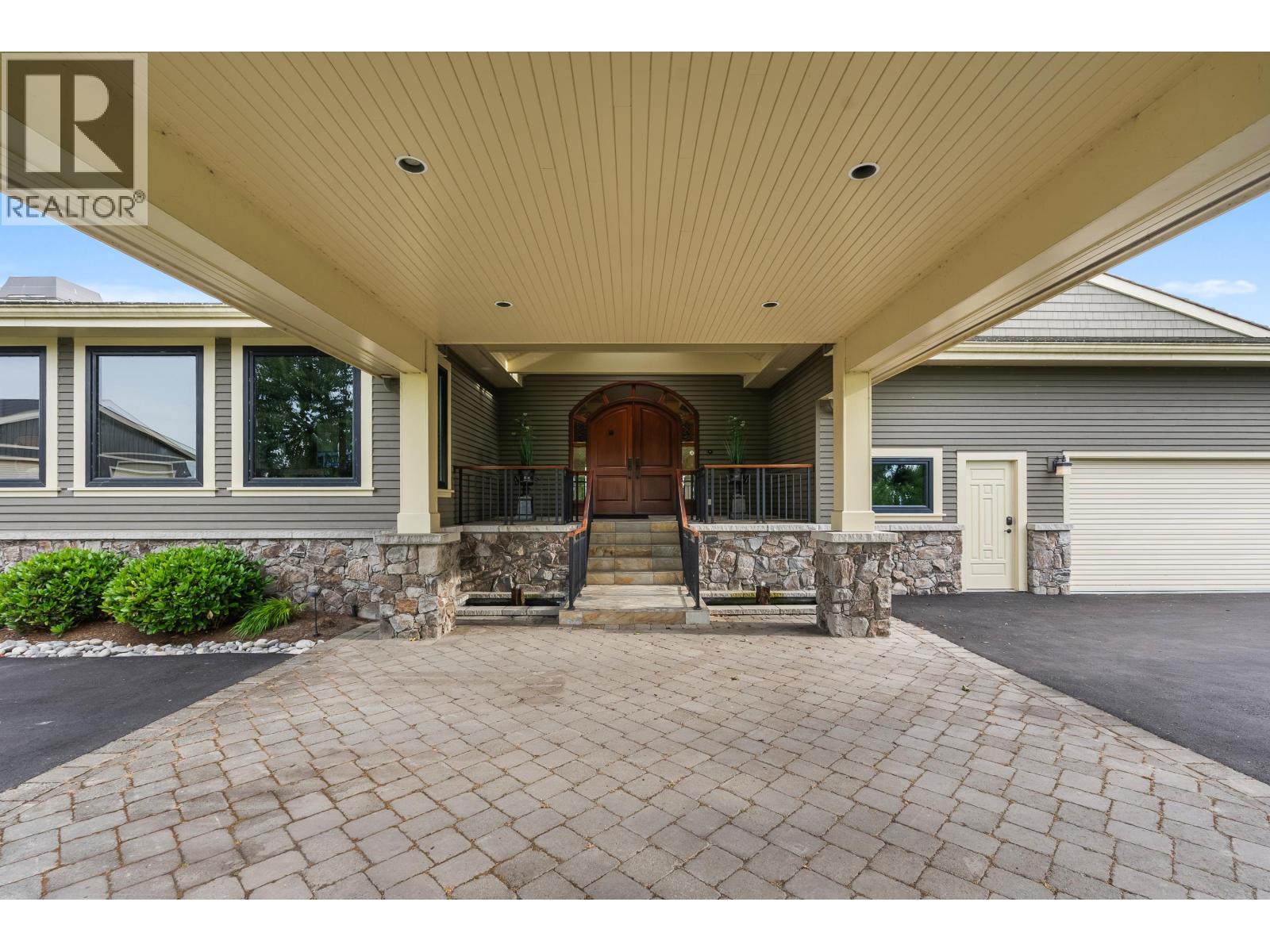 2750 52 STREET, Delta