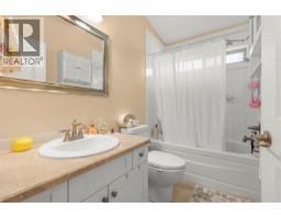 6816 Madrid Way Unit# 307, Kelowna, BC V1Z3R8 Photo 14
