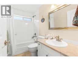 6816 Madrid Way Unit# 307, Kelowna, BC V1Z3R8 Photo 24