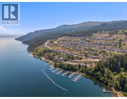 4pc Ensuite bath - 6816 Madrid Way Unit# 307, Kelowna, BC V1Z3R8 Photo 8