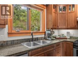 2479 Eagle Bay Road Unit# 16, Blind Bay, BC V0E1H1 Photo 14