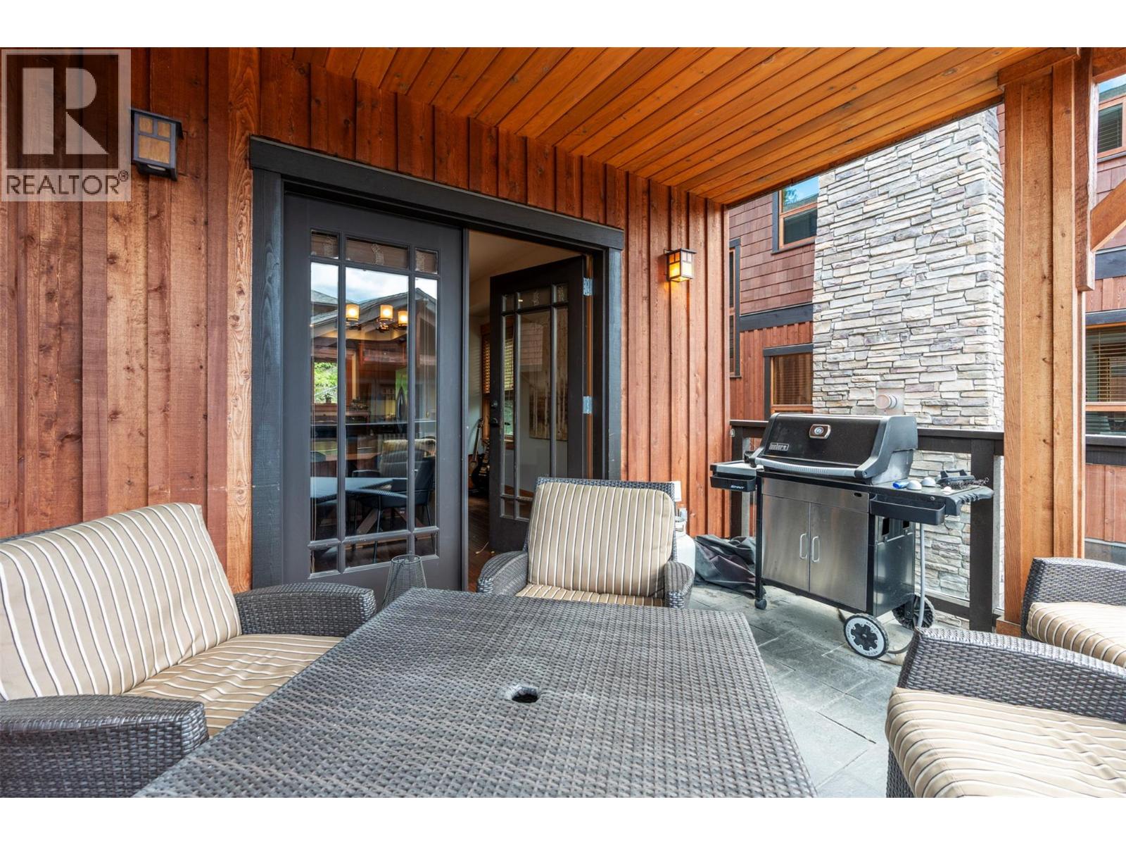 #16 2479 Eagle Bay Road - 25