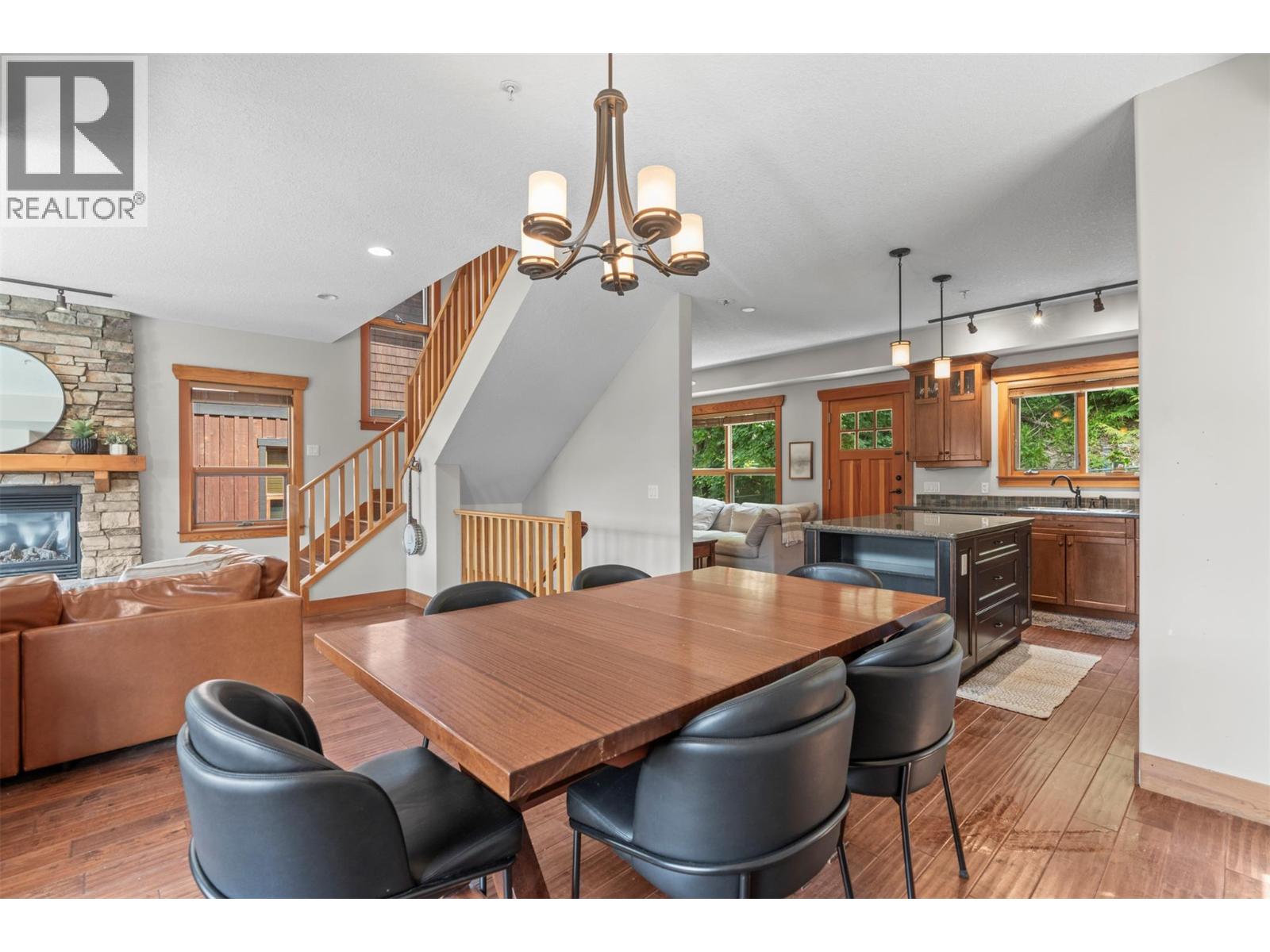 16 2479 Eagle Bay Road, Blind Bay