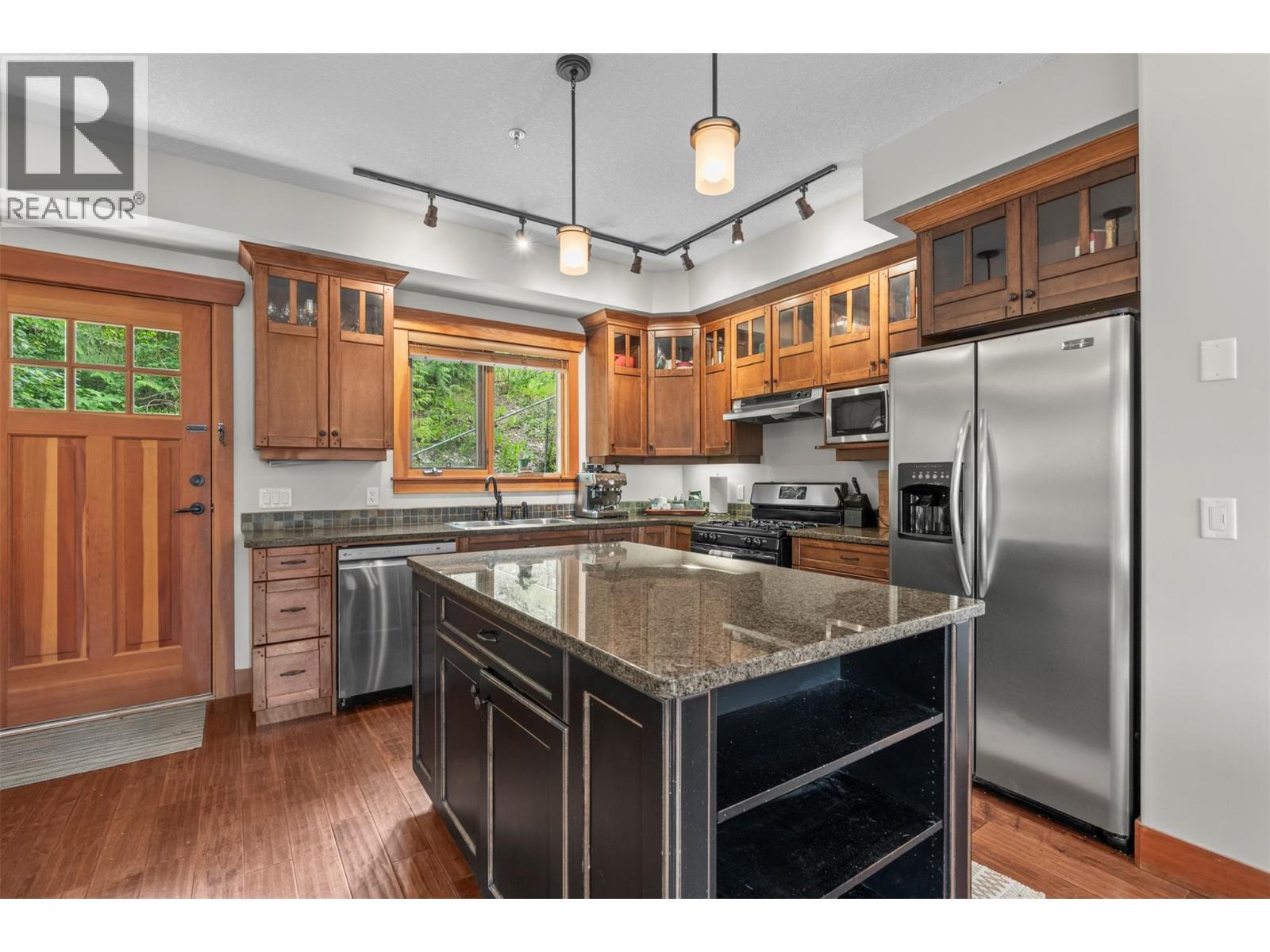 16 2479 Eagle Bay Road, Blind Bay