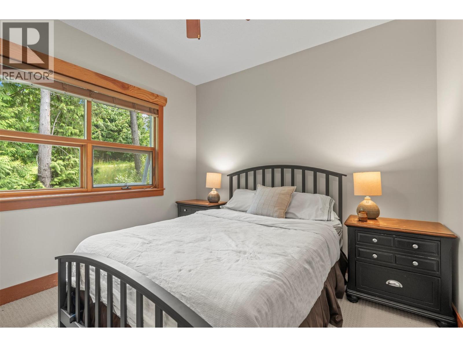16 2479 Eagle Bay Road, Blind Bay
