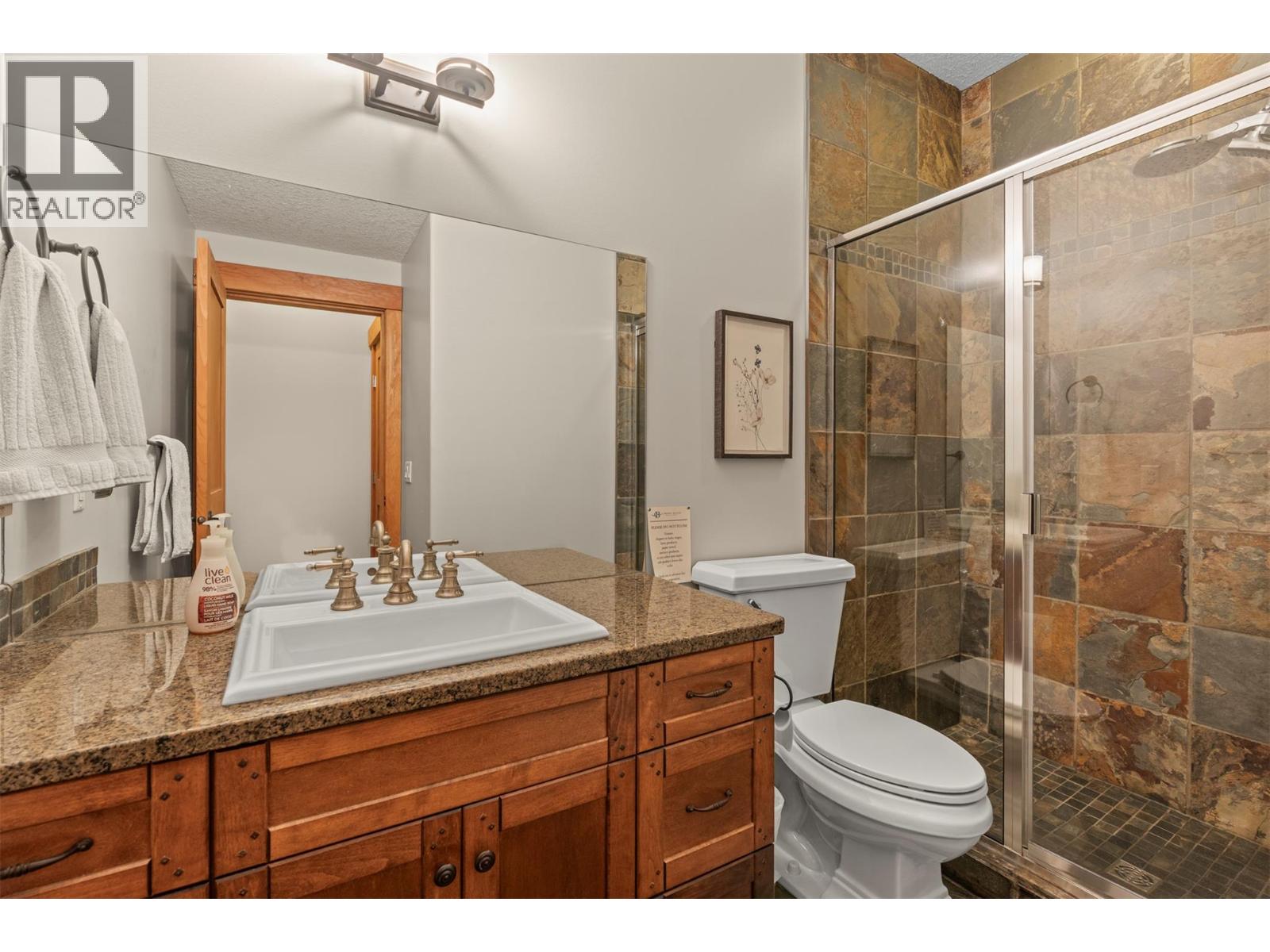 16 2479 Eagle Bay Road, Blind Bay