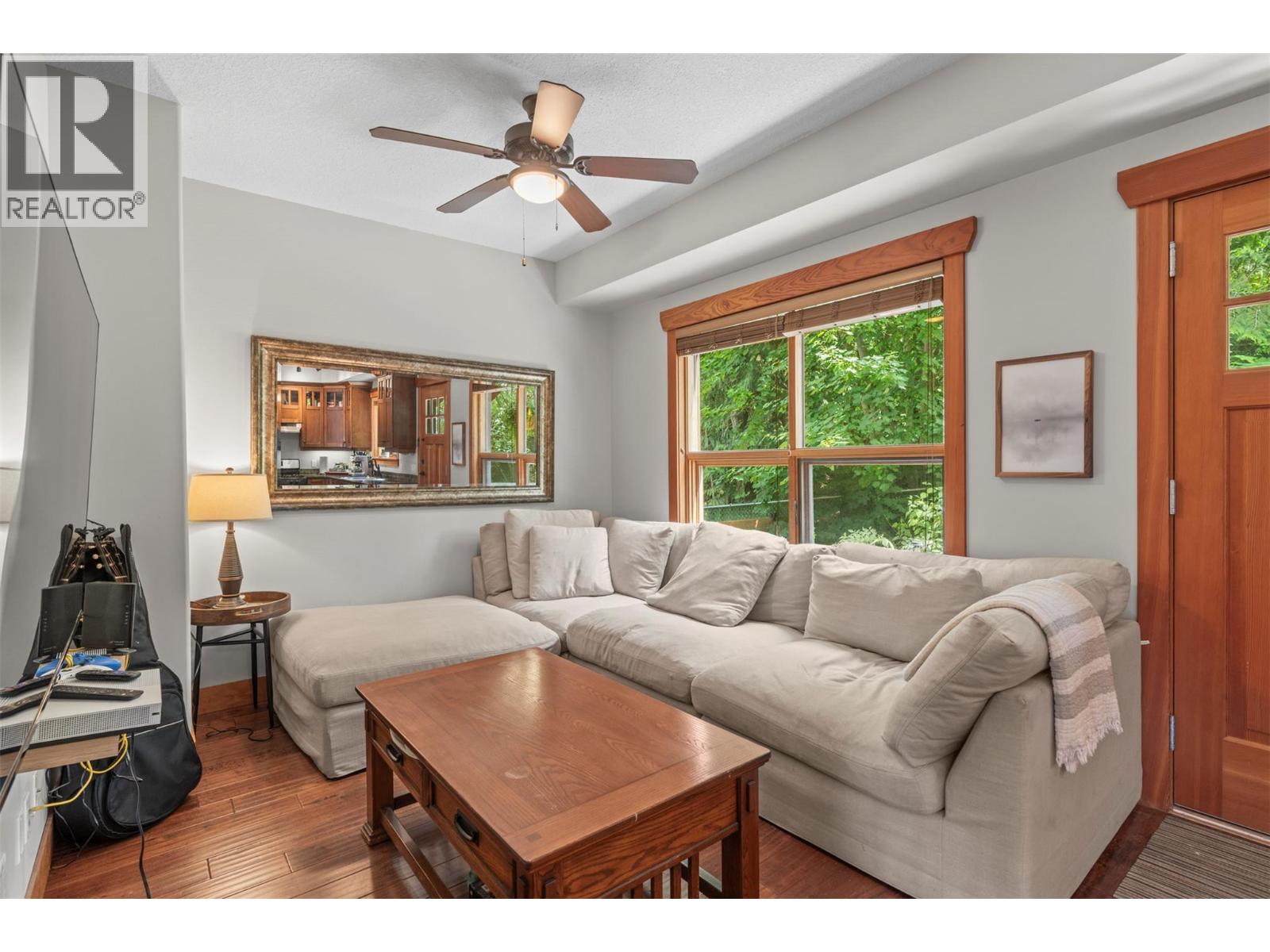16 2479 Eagle Bay Road, Blind Bay