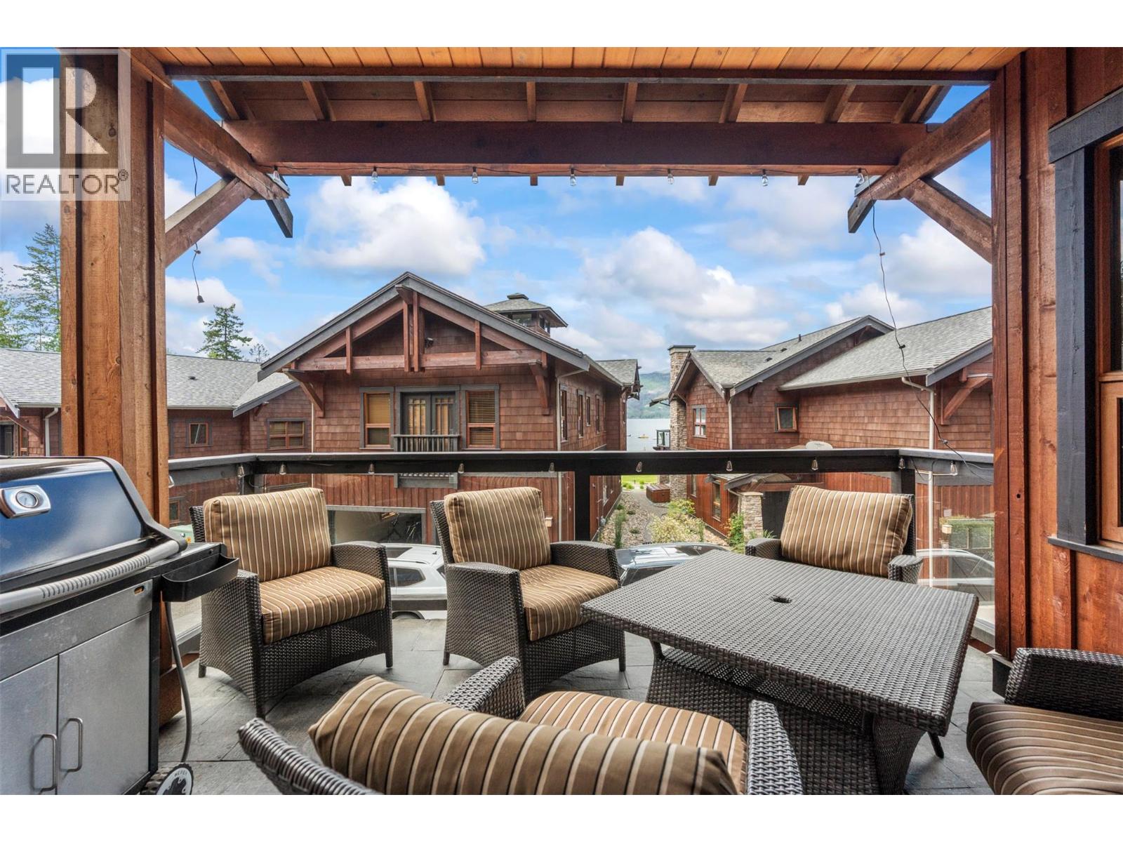 16 2479 Eagle Bay Road, Blind Bay